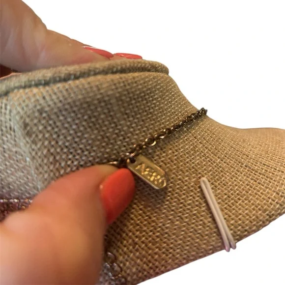 Aeropostale Blue and Silver Necklace - Picture 2 of 2